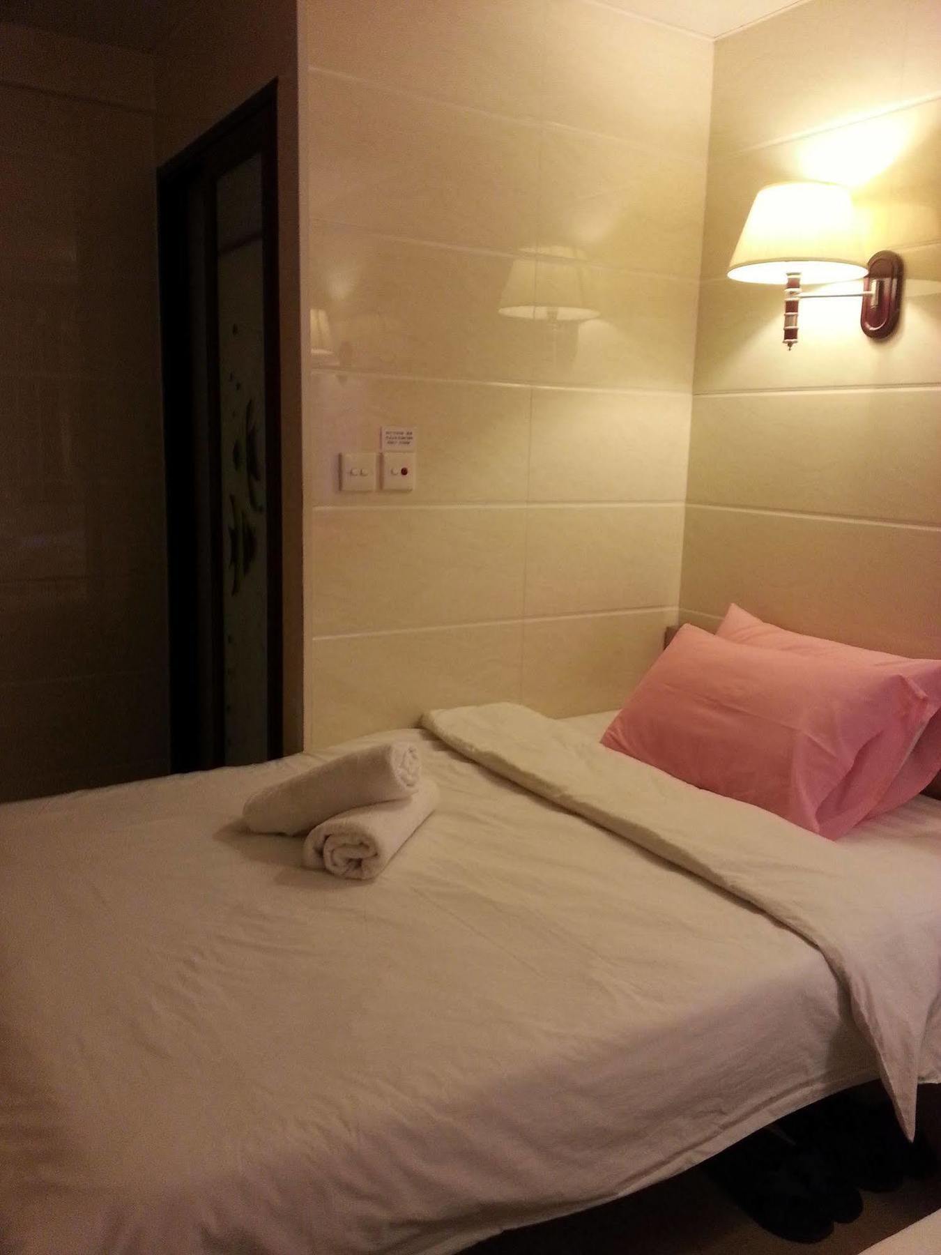 Maple Leaf Guest House Hongkong Kültér fotó